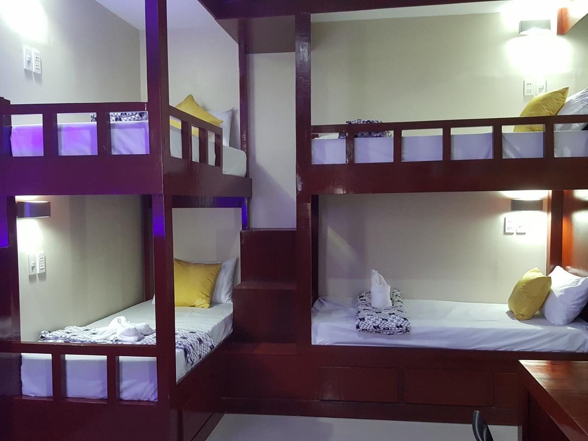Hacasi Hotel Anibong Kültér fotó