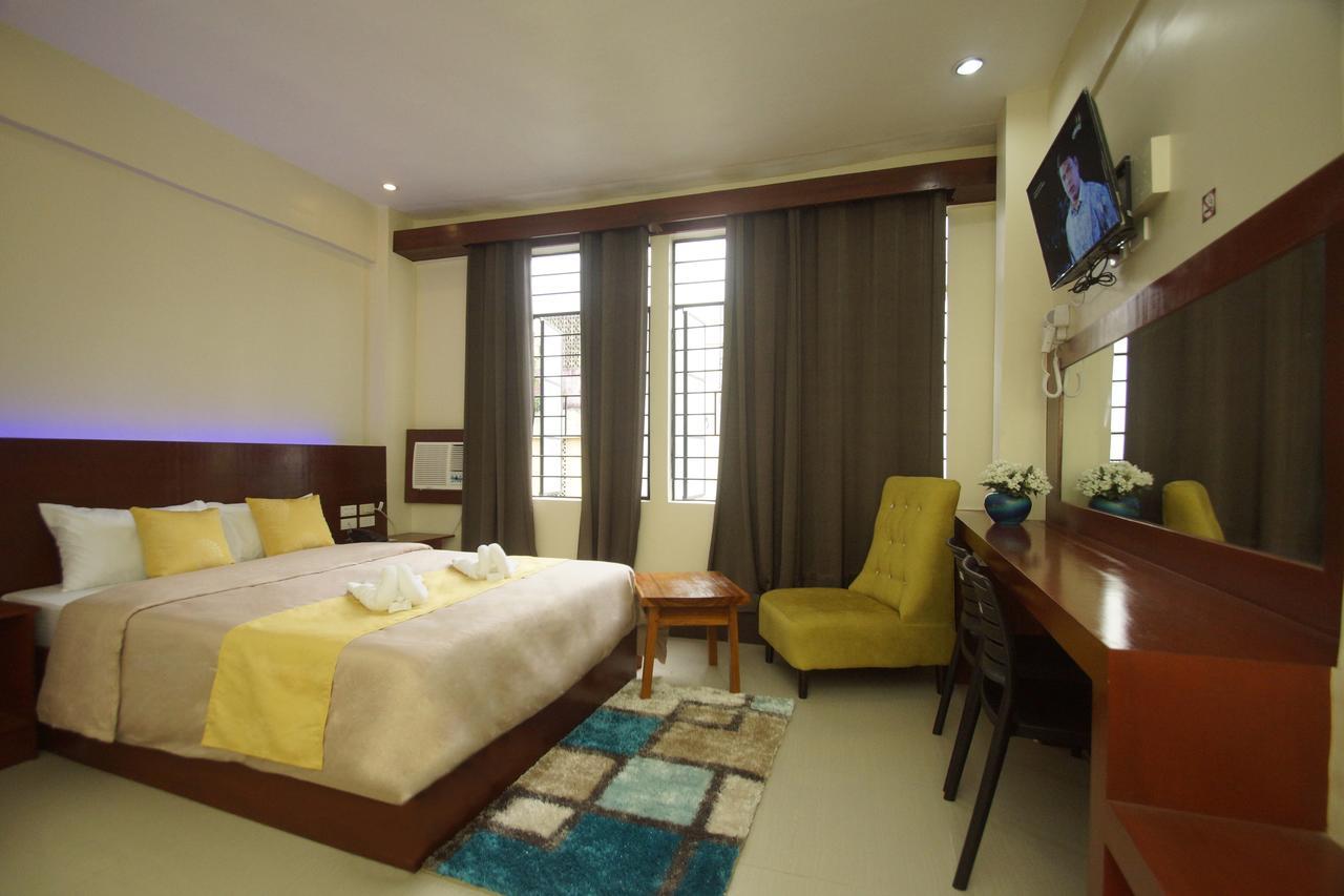 Hacasi Hotel Anibong Kültér fotó
