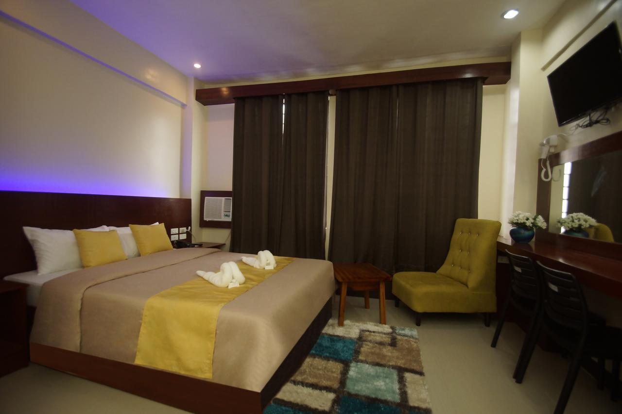Hacasi Hotel Anibong Kültér fotó
